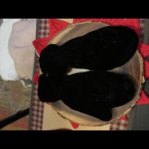 Cozy Black Velvet Mittens